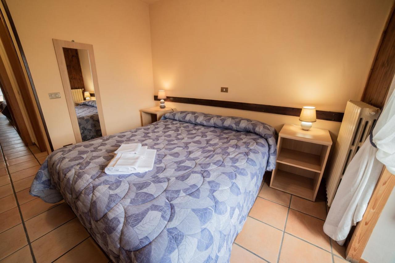 Dimora Fresilia Casa Vacanze Opi Extérieur photo