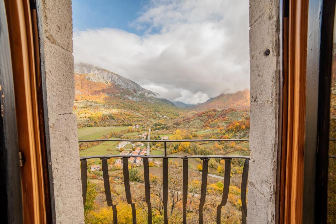 Dimora Fresilia Casa Vacanze Opi Extérieur photo