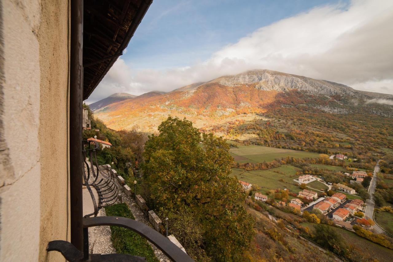 Dimora Fresilia Casa Vacanze Opi Extérieur photo